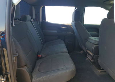 2021 Chevrolet Silverado K1500 Custom, daño Frontal, Copart lote 45928396, foto 10 de 12