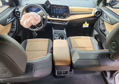 2025 Chevrolet Equinox Activ, daño Frontal, Copart lote 55589526, foto 8 de 14