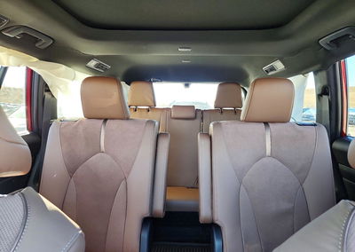 2026 Toyota Grand Highlander Limited, пошкодження: Бік, Copart лот 51372376, фото 10 з 13
