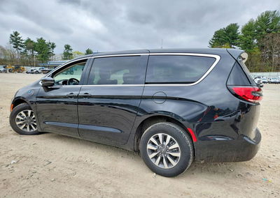 2023 Chrysler Pacifica Hybrid Touring L, Front End damage, Copart lot 50993876, photo 2 of 13