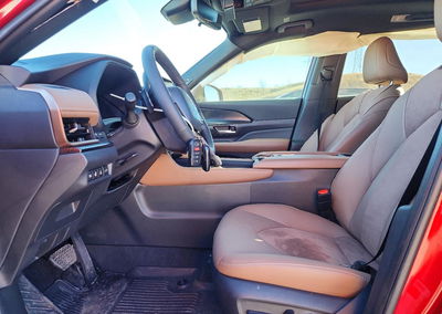 2026 Toyota Grand Highlander Limited, пошкодження: Бік, Copart лот 51372376, фото 7 з 13
