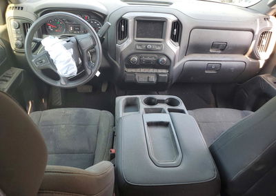 2021 Chevrolet Silverado K1500 Custom, daño Frontal, Copart lote 45928396, foto 8 de 12