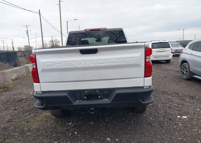 2023 Chevrolet Silverado 1500 4wd  Short Bed Wt, daño Frontal, Iaai lote 44136145, foto 16 de 16