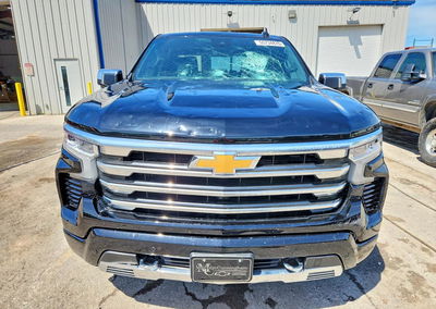 2024 Chevrolet Silverado K1500 High Country, пошкодження: Град, Copart лот 55734876, фото 5 з 14