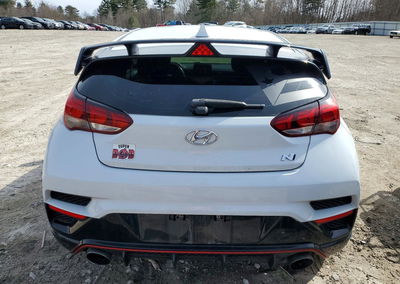 2020 Hyundai Veloster, daño Trasero, Copart lote 46660456, foto 6 de 12