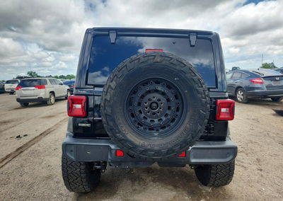 2021 Jeep Wrangler Unlimited Sahara, Undercarriage damage, Copart lot 51341176, photo 6 of 16
