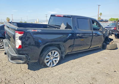 2021 Chevrolet Silverado K1500 Custom, daño Frontal, Copart lote 45928396, foto 3 de 12