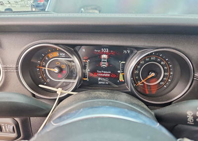 2021 Jeep Wrangler Unlimited Sahara, Undercarriage damage, Copart lot 51341176, photo 9 of 16
