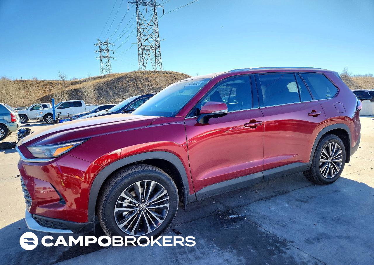 2026 Toyota Grand Highlander Limited, пошкодження: Бік, Copart лот 51372376