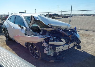 2019 Lexus Ux 200, daño Frontal, Iaai lote 45044122