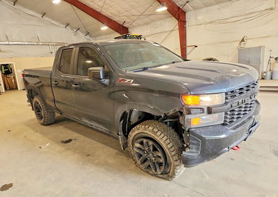 2019 Chevrolet Silverado K1500 Trail Boss Custom, daño Frontal, Copart lote 54912696, foto 4 de 14