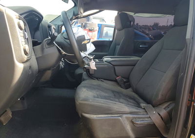 2021 Chevrolet Silverado K1500 Custom, daño Frontal, Copart lote 45928396, foto 7 de 12
