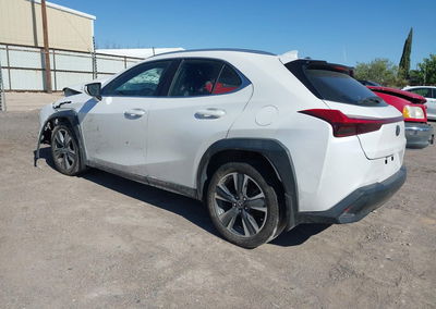 2019 Lexus Ux 200, daño Frontal, Iaai lote 45044122, foto 3 de 16