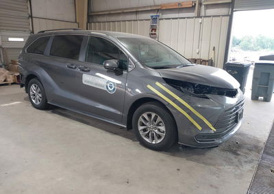 2025 Toyota Sienna Le, daño Frontal, Iaai lote 45459809