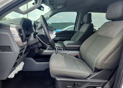 2023 Ford F150 Supercrew, uszkodzenie: Przód, Copart lot 55211996, zdjęcie 7 z 14