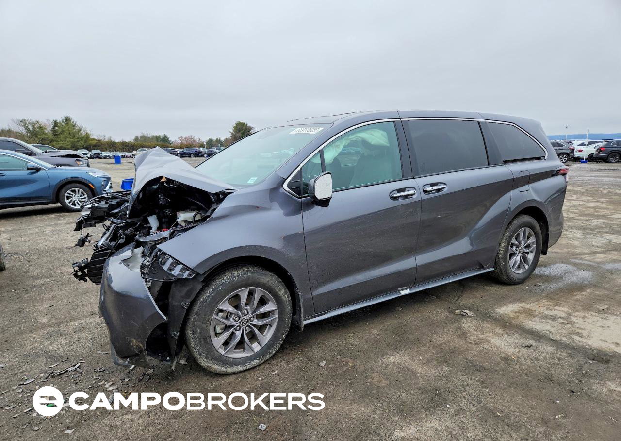 2025 Toyota Sienna Xle 7-passenger, пошкодження: Передня частина, Copart лот 41917026