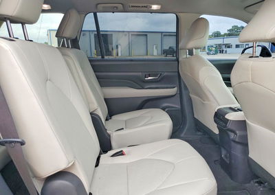 2024 Toyota Grand Highlander Xle, daño Frontal, Copart lote 59094206, foto 11 de 15