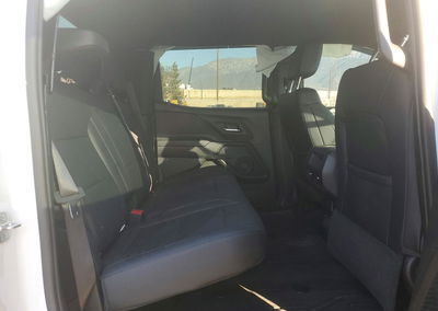 2024 Chevrolet Silverado, daño Lateral, Copart lote 42053816, foto 10 de 14