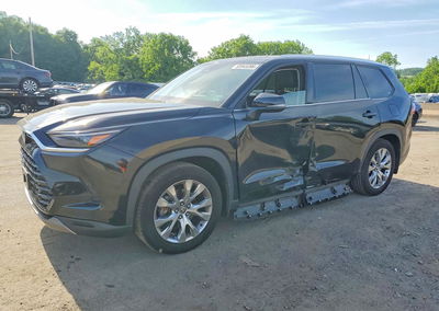 2025 Toyota Grand Highlander Limited, daño Lateral, Copart lote 55945396