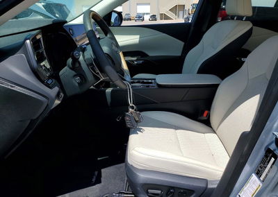 2025 Lexus Rx 350h Premium+, uszkodzenie: Tył, Copart lot 58770616, zdjęcie 7 z 14