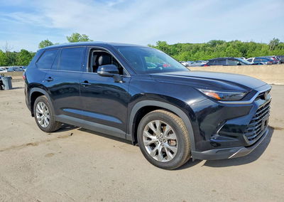 2025 Toyota Grand Highlander Limited, daño Lateral, Copart lote 55945396, foto 4 de 15