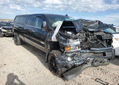 2019 Chevrolet Silverado K3500 High Country, пошкодження: Передня частина, Copart лот 52358994, фото 4 з 12