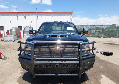 2019 Chevrolet Silverado 3500hd Ltz, Hail damage, Iaai lot 45002100, photo 12 of 15