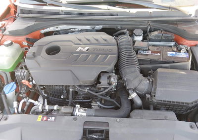 2020 Hyundai Veloster N, daño Frontal derecho, Iaai lote 45266062, foto 10 de 16