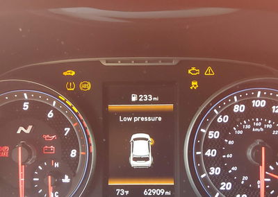 2020 Hyundai Veloster N, daño Frontal derecho, Iaai lote 45266062, foto 15 de 16
