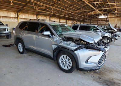 2024 Toyota Grand Highlander Xle, пошкодження: Передня частина, Copart лот 60080996, фото 4 з 13