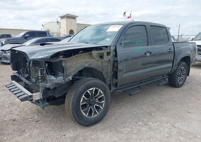 2023 Toyota Tacoma Trd Sport, daño Front & Rear, Iaai lote 45007512, foto 2 de 17