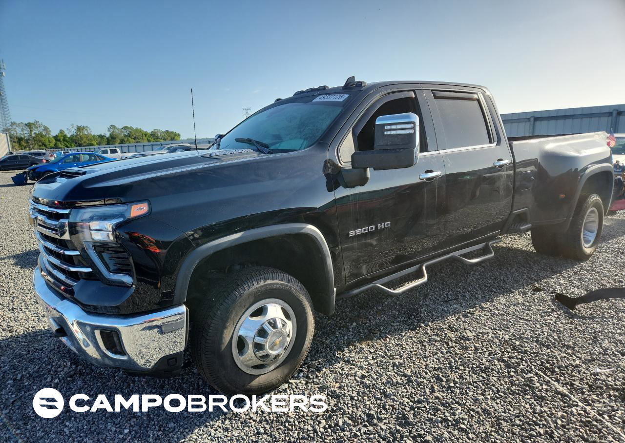 2024 Chevrolet Silverado K3500 Ltz, uszkodzenie: Zalanie, Copart lot 49537126