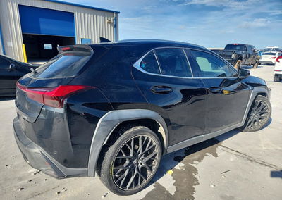 2019 Lexus Ux 200, daño Trasero, Copart lote 57297686, foto 3 de 15