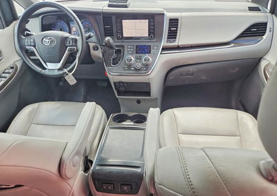 2019 Toyota Sienna Xle 8-passenger, daño Granizo, Copart lote 55592236, foto 8 de 13
