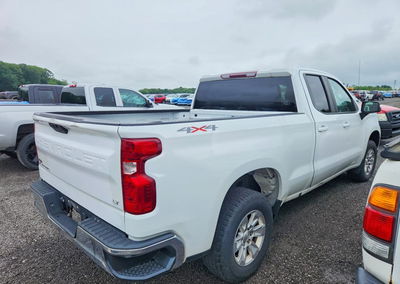 2020 Chevrolet Silverado K1500 Lt, daño Mecánico, Copart lote 57085236, foto 3 de 13