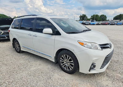 2019 Toyota Sienna Xle 8-passenger, daño Granizo, Copart lote 55592236, foto 4 de 13