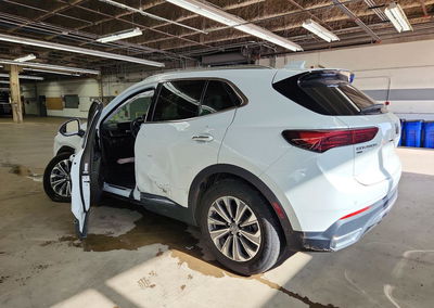 2024 Buick Envision Preferred, daño Bajos, Copart lote 85991075, foto 2 de 13