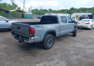 2019 Toyota Tacoma Trd Off Road, пошкодження: Передня частина, Iaai лот 45395390, фото 4 з 19