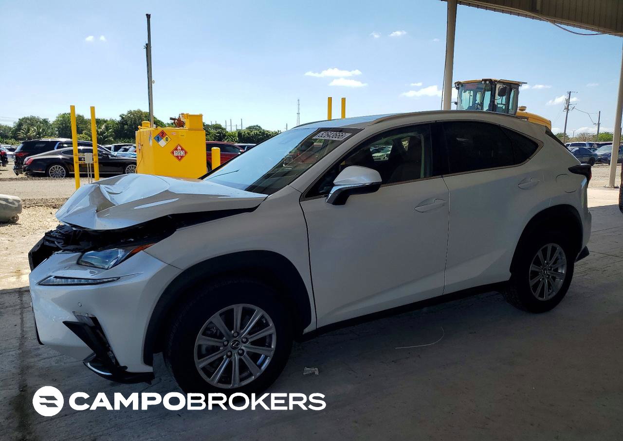 2021 Lexus Nx 300 Base, daño Frontal, Copart lote 52643666