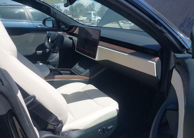 2022 Tesla Model S Dual Motor All-wheel Drive, uszkodzenie: Tył, Iaai lot 45233303, zdjęcie 5 z 22