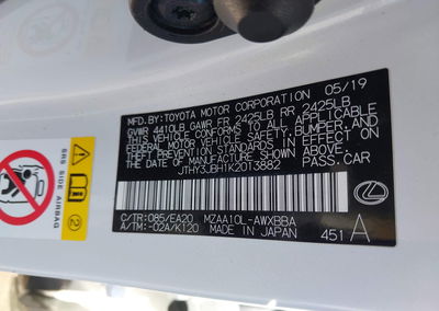 2019 Lexus Ux 200, Left Side damage, Iaai lot 45403461, photo 9 of 16