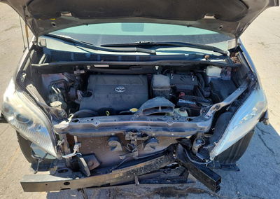 2014 Toyota Sienna Xle 8-passenger, Front End damage, Copart lot 47790026, photo 12 of 16