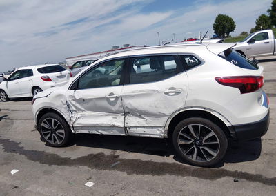 2018 Nissan Rogue Sport Sl, uszkodzenie: Lewy bok, Iaai lot 45240801, zdjęcie 6 z 17