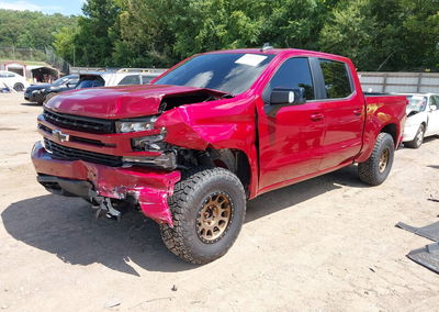 2020 Chevrolet Silverado 1500 4wd  Short Bed Rst, пошкодження: Передня частина, Iaai лот 45412292, фото 2 з 17