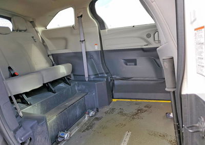 2024 Toyota Sienna Le, uszkodzenie: Tył, Copart lot 77513395, zdjęcie 11 z 14