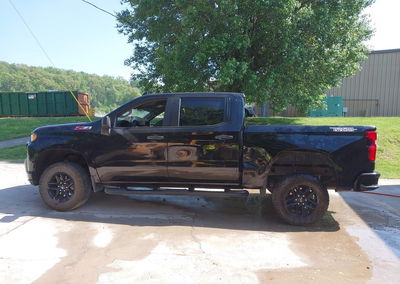 2021 Chevrolet Silverado 1500 4wd  Short Bed Custom Trail Boss, пошкодження: Правий перед, Iaai лот 44946932, фото 14 з 16