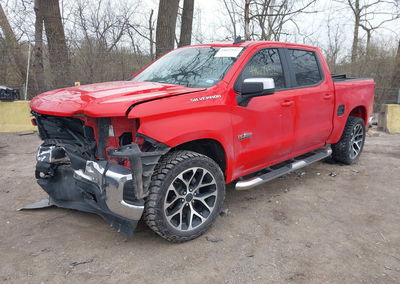 2021 Chevrolet Silverado 1500 2wd  Short Bed Lt, Front End damage, Iaai lot 44627952, photo 2 of 17