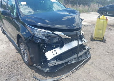 2025 Toyota Sienna Le, uszkodzenie: Przód, Iaai lot 45204974, zdjęcie 17 z 19