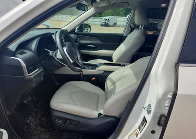 2024 Toyota Grand Highlander Xle, uszkodzenie: Przód, Copart lot 55150136, zdjęcie 7 z 15