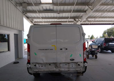 2020 Ford Transit-250, daño Trasero, Iaai lote 45494585, foto 16 de 16
